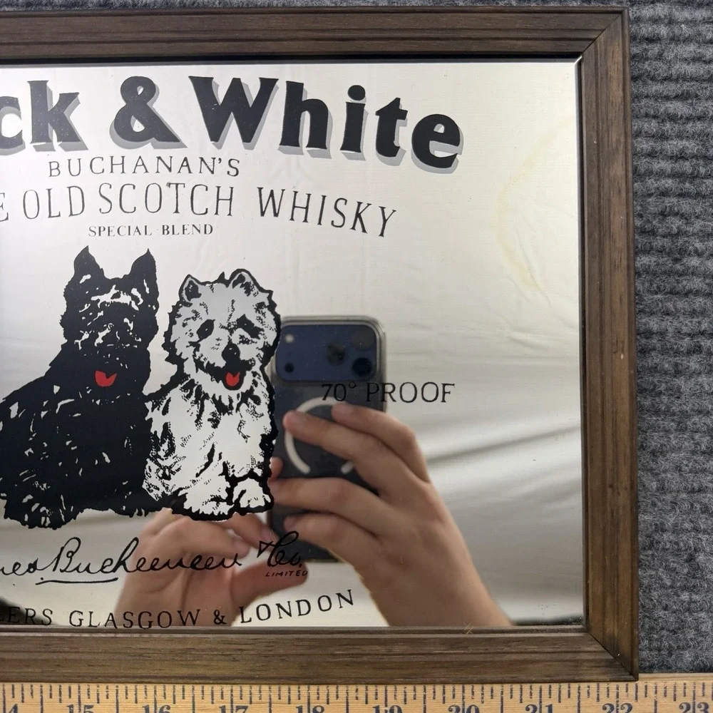 Black & White vintage black